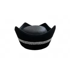 Bonete cura cuatro picos